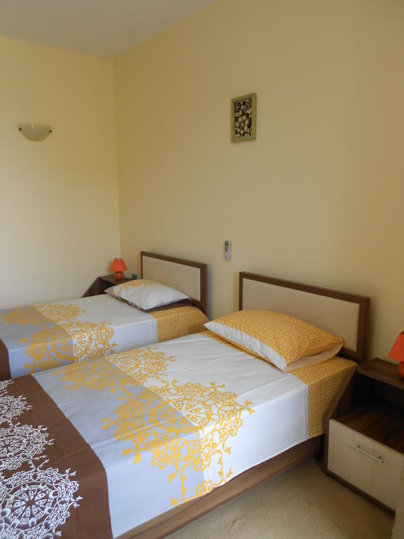 Family Hotel Amore Byala  Ruang foto